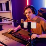 Streamer Game Pemula? 10 Tips Mulai Streaming Pakai HP Tanpa Keluar Banyak Duit